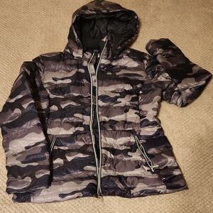 Time And Tru Packable Camouflage Puffer Jacket